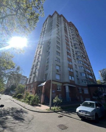 Продаж 2-к квартири вул. Олександра Лазаревського 9 - фото 1