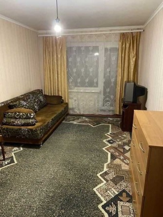 Сдам 1-к квартиру в центре на Металлургов (ДК Кирова) по ул. Портовая - фото 1