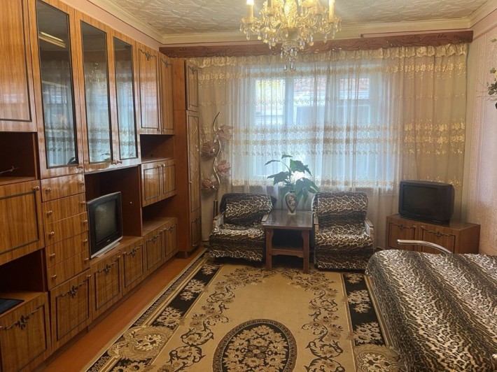 Для дівчини жінки РІЕЛТОРАМ нетурбуйте!!Оплата За 1місяць з комунальни - фото 1