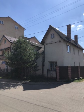 Візьму на квартиру в центрі студента в 2-х місну кімнату. - фото 1