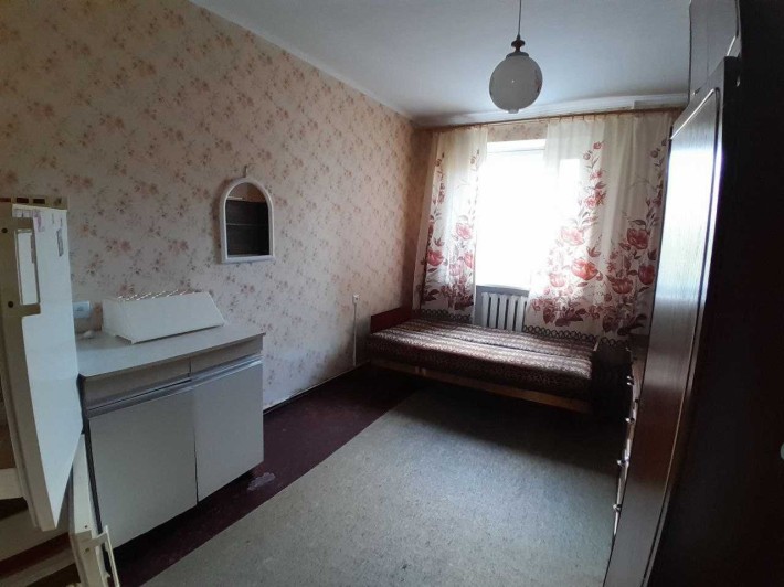 В оренду кімната в гуртожитку по вул. Лесі Українки - фото 1