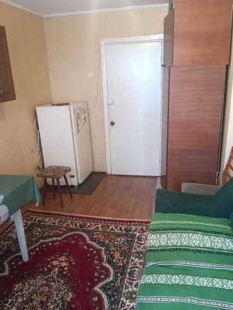 Сдам комнату в общежитии, ост. Химмаш, ул Решетиловская д. 94 - фото 1