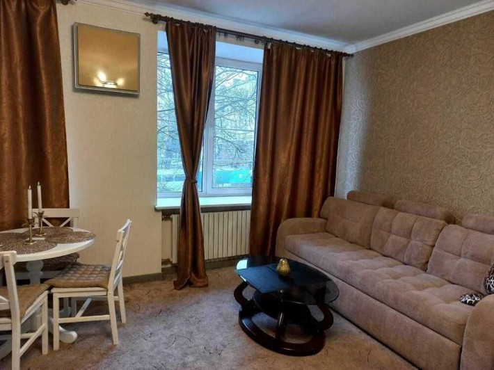 Сдается 1-к. квартира 47м² пр. Яворницького, 29 - фото 1