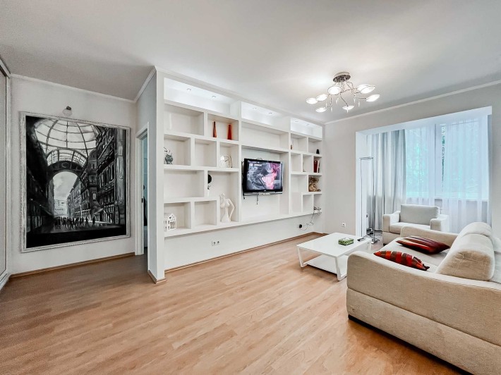 Оренда, вул. Івана Франка, 3, 2 кімнати, 60 м², Kiyv rent apartment - фото 1