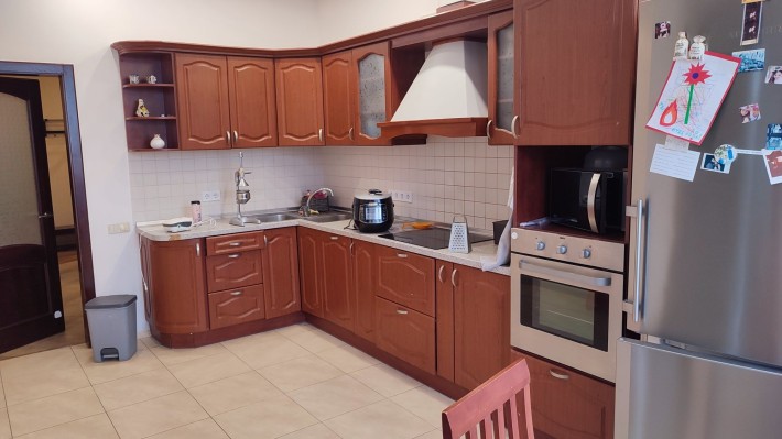 БЕЗ% Центр 4-ная квартира на Печерске ул. Старонаводницкая 6б 150м2 - фото 1