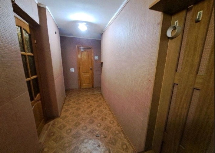 2к кв на Замостянській. Вільна - фото 1