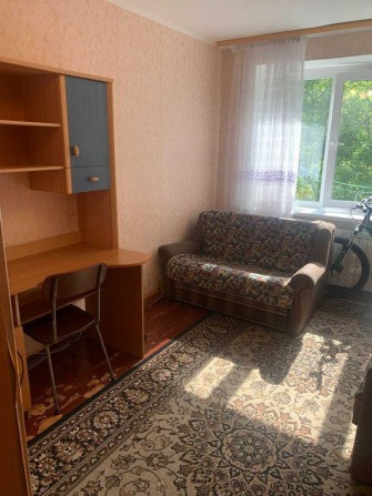 Оренда кімнати в гуртожитку м. Доргожичі - фото 1