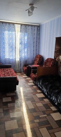Сдам комнату в квартире без хозяев .СОВМЕСТНАЯ АРЕНДА - фото 1