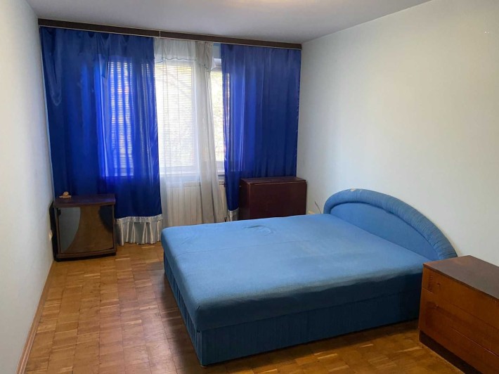 Кімната в 3-ри кімнатній кв-рі без хазяїв в Оболонському районі - фото 1