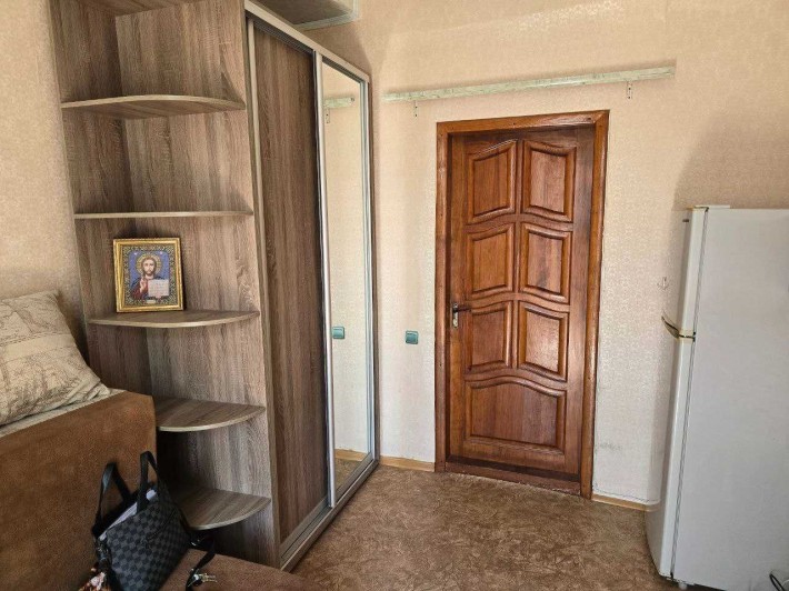 Сдам комнату в общежитии с балконом пр Металургів  10 - фото 1