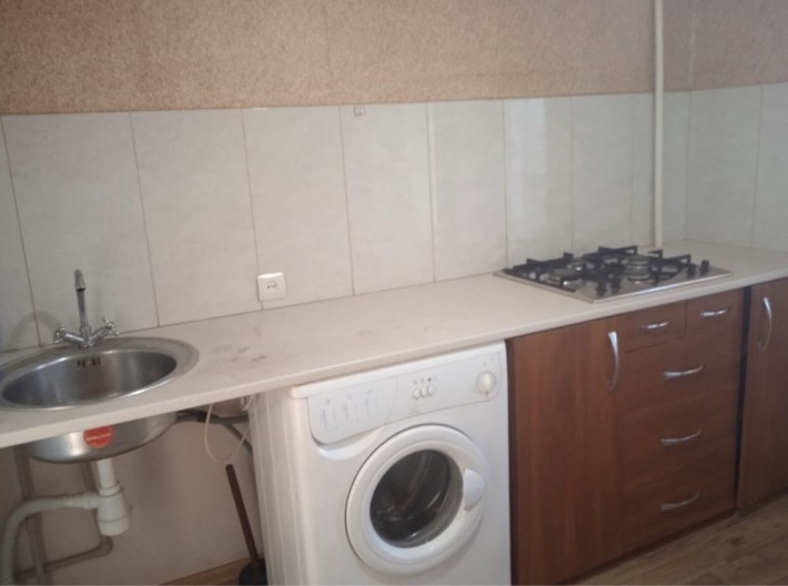 Сдам 1 ком кв , сейчас АКТУАЛЬНО(Вознесеновский район) 5 гор. больница - фото 1