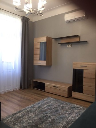 2-х кімнатна, своя без комісіі, Метро Голосіївська, сталінка - фото 1