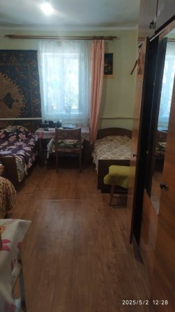 Підселення для дівчини Старе Місто 3 лікарня - фото 1