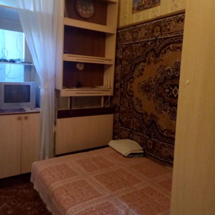 Сдаю комнату в комунальной квартире - фото 1