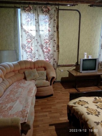Сдам комнату в частном доме на 1-Заставе. Для мужчины , подселение. - фото 1