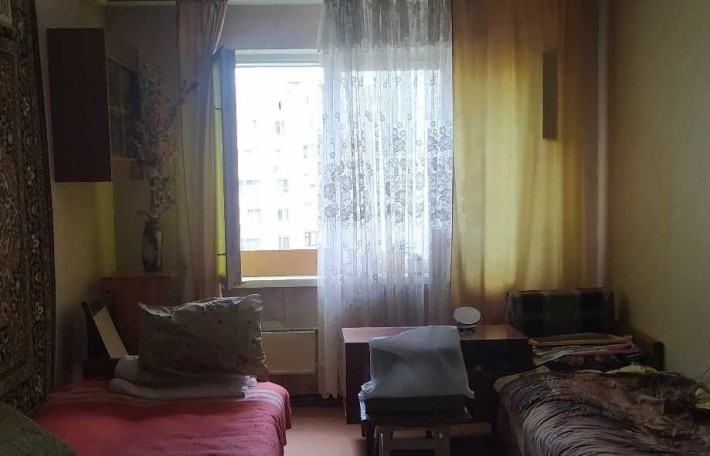 Сдам комнату в 3х комнатной квартире - фото 1