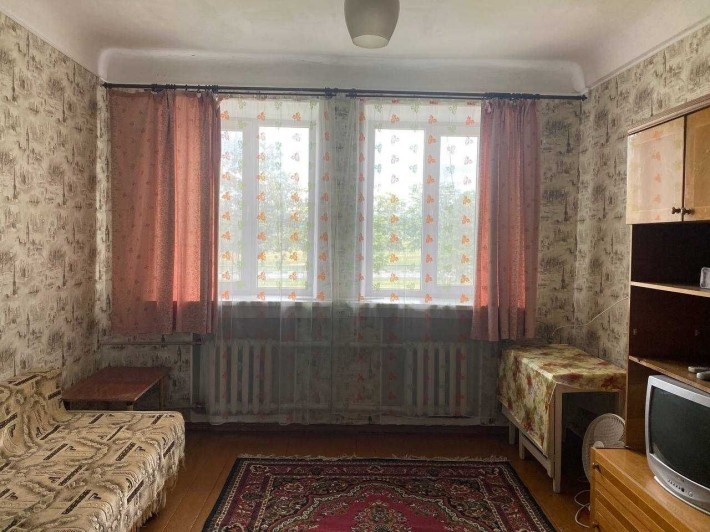 Сдам на долгосрочную аренду комнату в общежитии. - фото 1