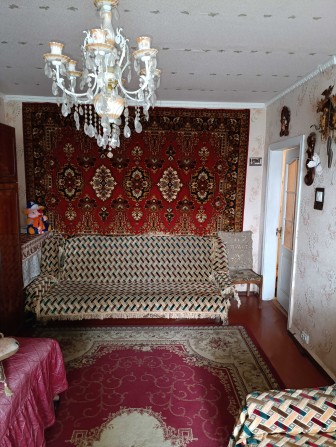 Здається кімната в 3-х кімнатній квартирі - фото 1