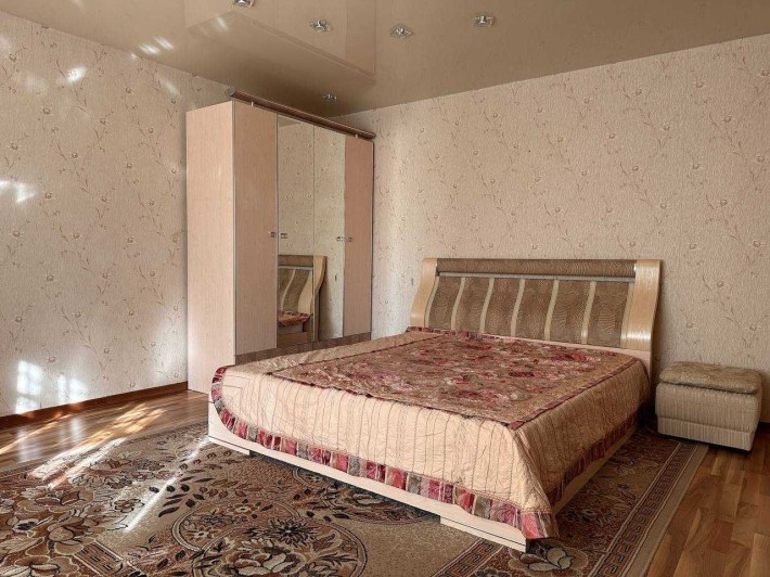 Снимите квартиру на Левобережном-3, пр.Мира, 71, район Варуса - фото 1