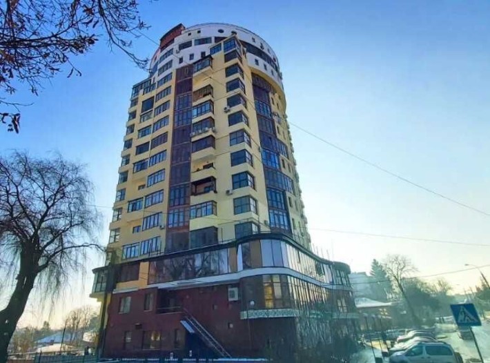 Здається 1но кімнатна квартира в Центрі. Елітний будинок! - фото 1
