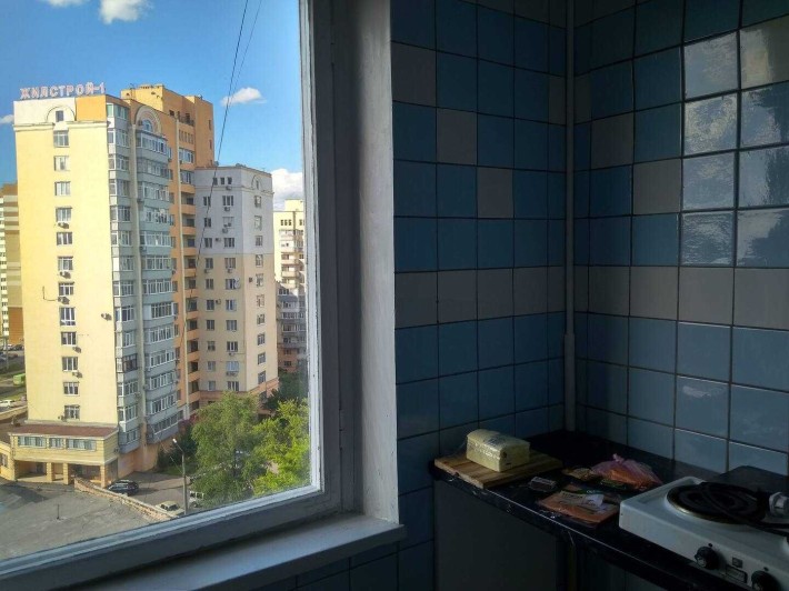 Здам 1 кімнатну квартиру біля метро Спортивна - фото 1