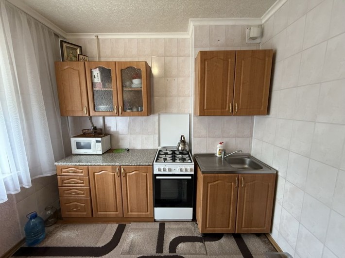ЗДАМ 1 кімнатну квартиру з меблями та технікою - фото 1