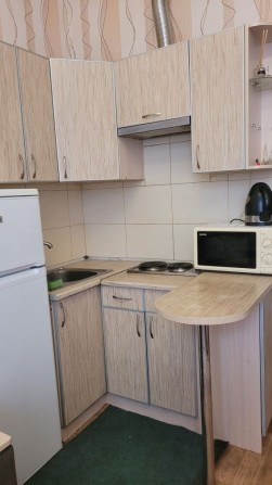 Сдам  1 комнатные гостинки квартиры  Котлова 106 и Котлова 83 Южд - фото 1