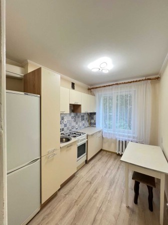 Оренда трикімнатної квартири по вул. Пулюя - фото 1