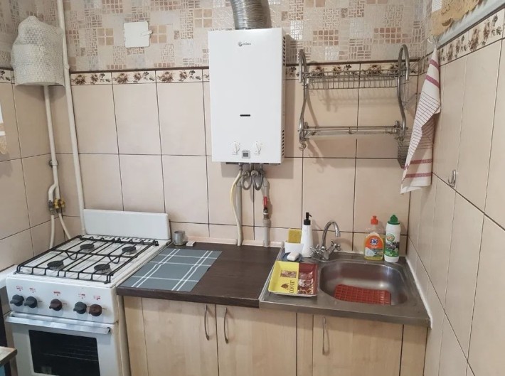 Сдаётся двухкомнатная квартира в Лесках - фото 1