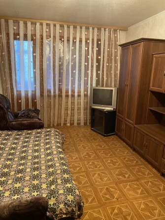 Сдам свою 3-х комнатную квартиру,микрорайон Родники - фото 1
