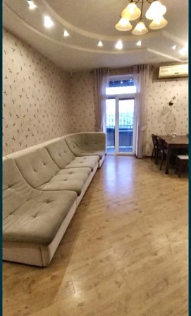 Сдаю 4х комнатную СТУДИЮ В ЦЕНТРЕ / Водопроводная/  Автомка - фото 1