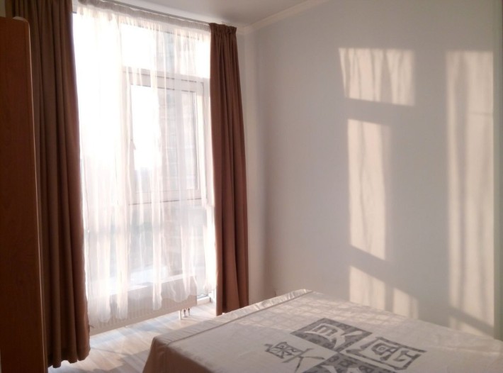 7 Жемчужина, Французский бульвар, 10эт., 50м2, 450$. В отопительный пе - фото 1