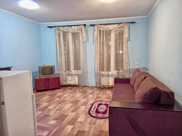 Оренда студії у Вишневому! Вул. Молодіжна 12 - фото 1