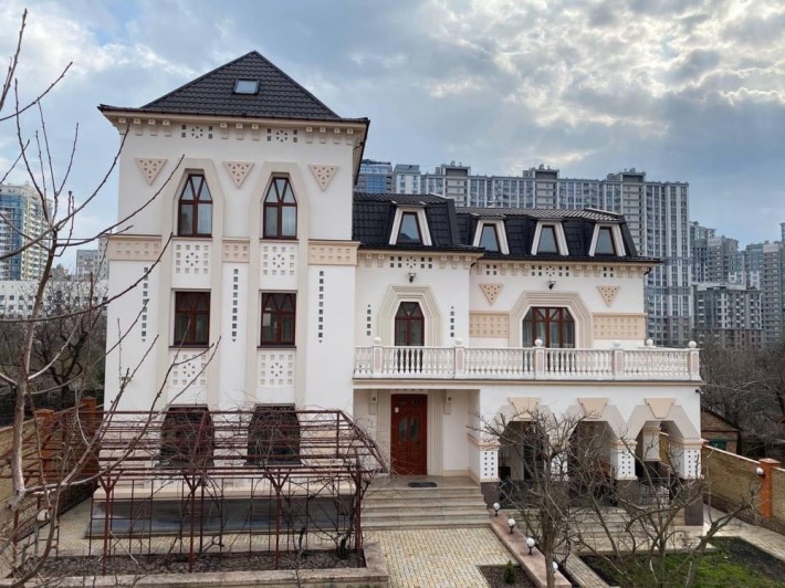 Оренда будинку 570 м2 з офісом 130 м2 Печерськ Лубенська - фото 1