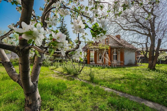 Оренда будинку в Києві, вулиці Садова Дарницький район 1 500 $ - фото 1