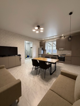 Аренда Котедж 130м. Новый ремонт,  Таирова. 3 спальни, - фото 1