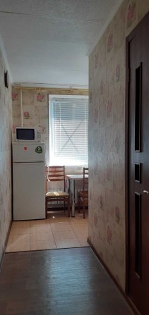 Сдам свою 1ю квартиру Зубарева (круг )Будет сдаваться с 1мая - фото 1