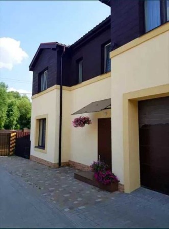 Будинок таунхаус 2 поверхи 100 м.кв з терасою та 2 паркомісцями - фото 1
