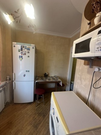Сдам 2 комнатную квартиру на Алексеевке, пр.Л.Свободы,35. - фото 1