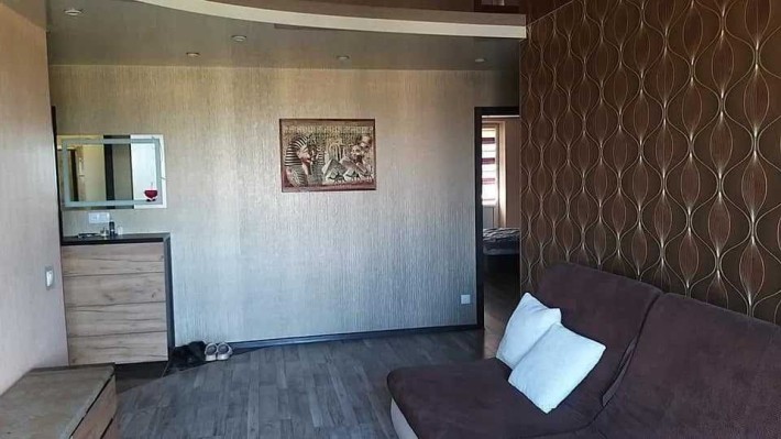 Сдам 3х комнатную с новым ремонтом, р-н Студенческой - фото 1