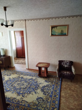 Сдам 2-х комнатную квартиру на 98 кв (пединститут)( - фото 1