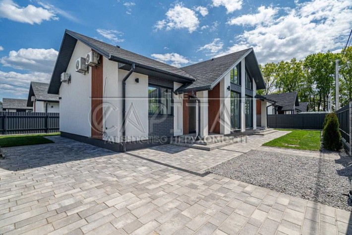 Сучасний будинок 120 м² у котеджному містечку с. Крюківщина - фото 1