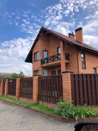 Оренда будинку в Гнідині. Озеро. 2 поверхи. 134 м. Газ - фото 1