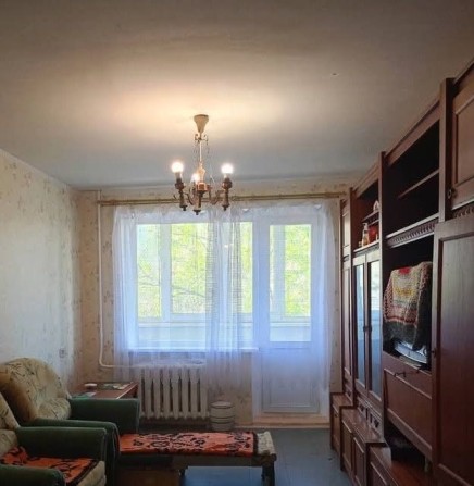 Сдаем 3 комнатную квартиру ул. Чаривна, Терновской район. - фото 1
