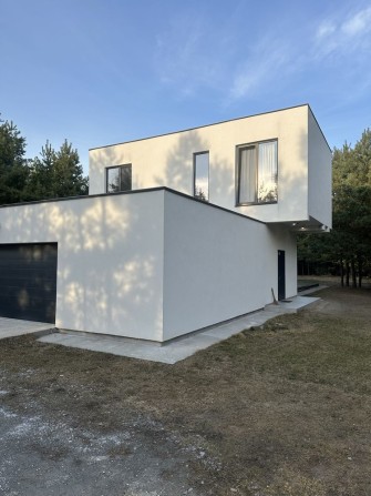 Аренда дома Малютянка/ 300 м2/ современный / в лесу / Хай тек/ - фото 1