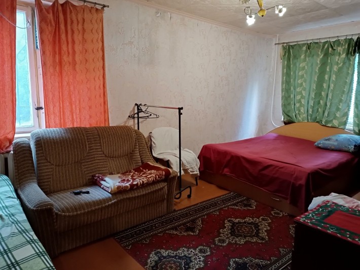 Помесячно, на длительный срок, 3х комн, 1 этаж, возле Автовокзала - фото 1