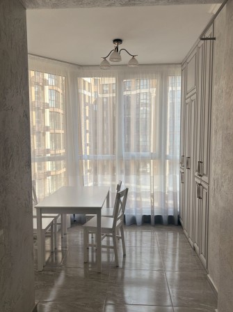 Перша здача 2к квартира, в ЖК "СофіяРезіденс" вул Радісна 2. - фото 1