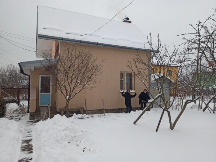 Здам 2й поверх (кімнату) на різні терміни - фото 1