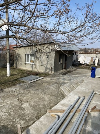 Дом в центре Великодолинского - фото 1