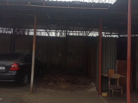 Аренда крытая парковка в гаражном кооперативе Запорожье